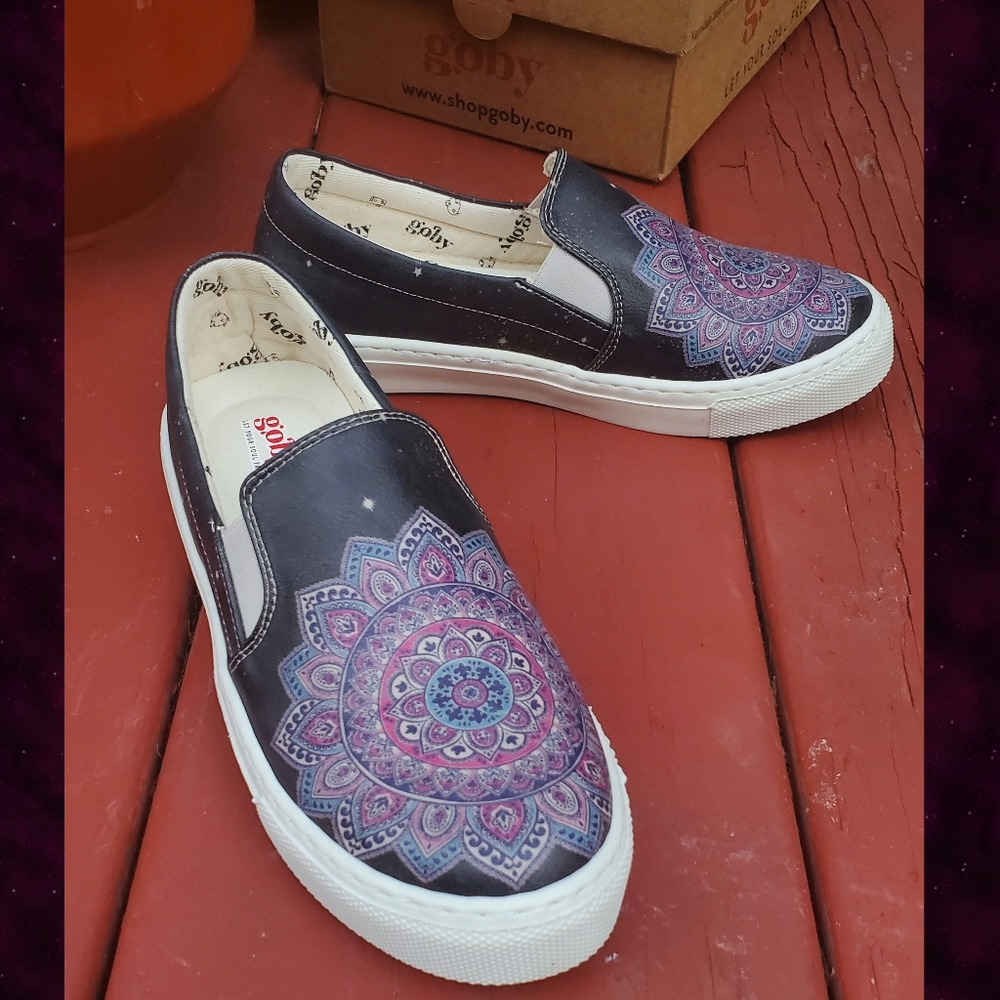 GOBY 🔮 Mandala Boho Vegan Platform flatform handmade slip on shoes NIB SZ 36